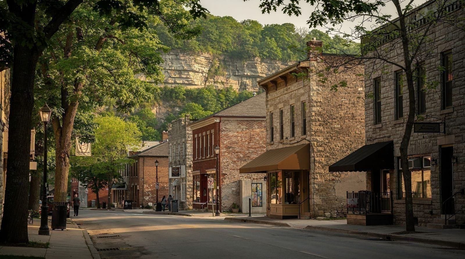 Lewiston, New York: gateway to the gorge trails