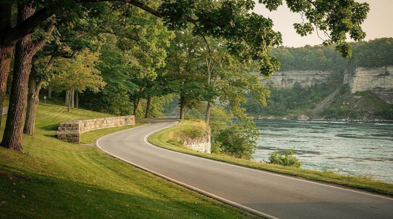 The Niagara Parkway