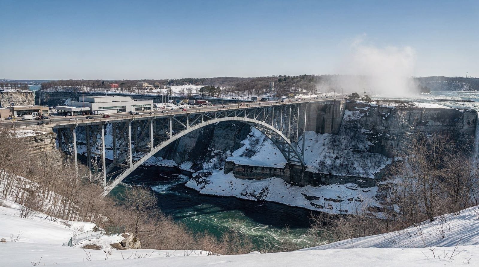 Traverser la frontière du Niagara avec une voiture de location