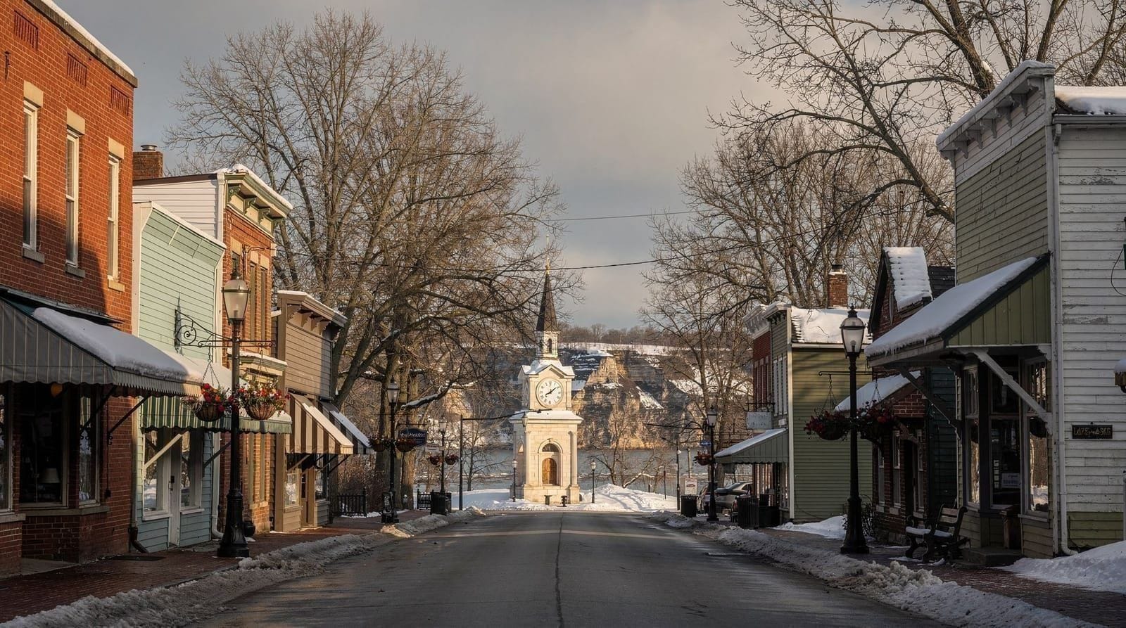 Niagara-on-the-Lake ou les chutes : où s'installer ?