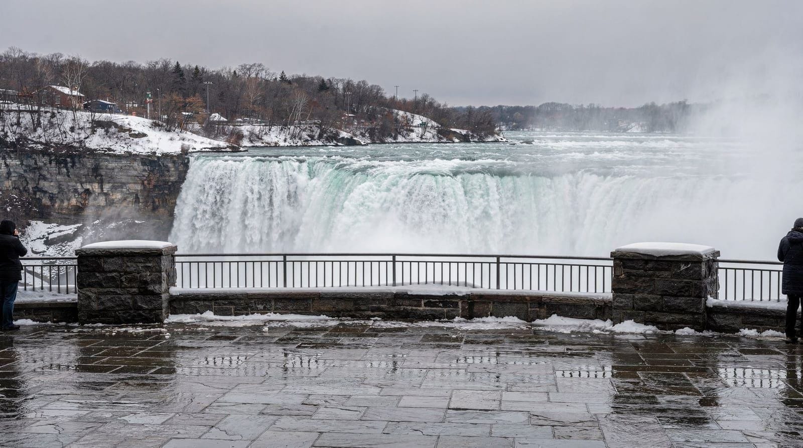 Sei giorni: le cascate del Niagara, la strada del vino e Toronto